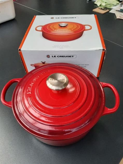 Le Creuset Br Ter Cm Kirschrot Aus Gusseisen Kaufen Auf Ricardo