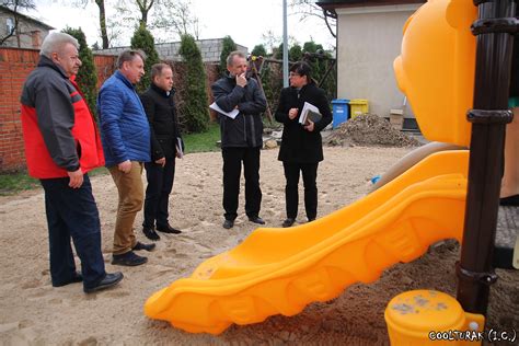 Nowy Plac Zabaw Przy Przedszkolu Samorz Dowym Wydarzenia Og Oszenia