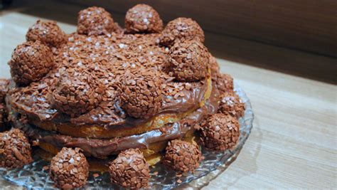 Naked Cake De Cenoura Brigadeiro Monta Encanta