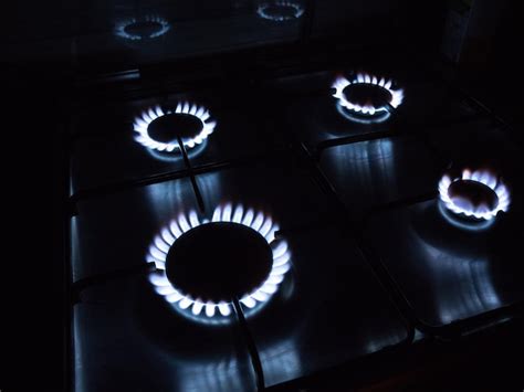 Premium Photo Blue Flames Of Gas On A Kitchen Gas Stove Burner