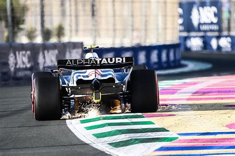 F1サウジアラビアfp2速報｜フェルスタッペンが最速！ アロンソとペレスが続く。角田裕毅は13番手（ 日本版