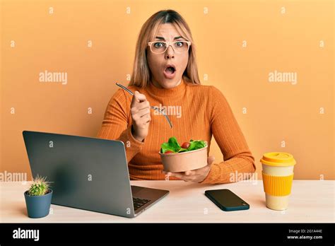 Surprised Shocked Secretary Blonde Hi Res Stock Photography And Images Alamy