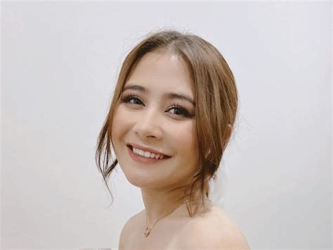 Prilly Latuconsina Akan Gabung Jadi Dosen Praktisi Di UGM DETIK Inspirasi