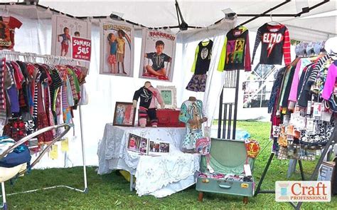 Portable Clothing Displays