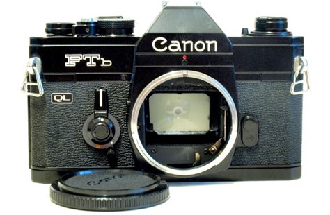 Canon FTb QL 35mm MF SLR Film Camera Review - ImagingPixel