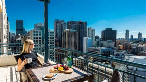 Oaks Sydney Castlereagh Suites £73. Sydney Hotel Deals & Reviews - KAYAK