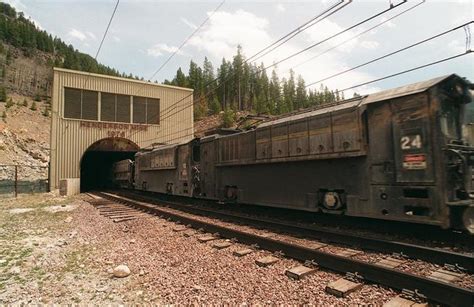 Henderson Mine In Empire To Lay Off 200 Workers The Denver Post