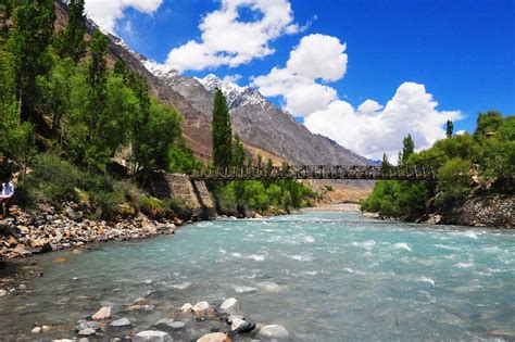 Khyber Pakhtunkhwa Silkroad Guides