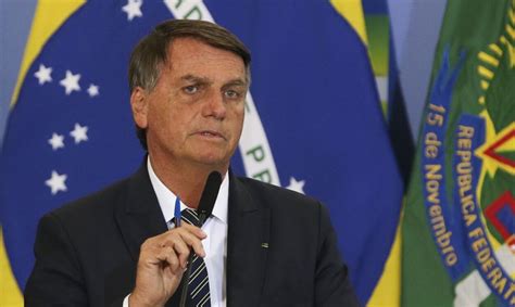 Corregedor multa Bolsonaro e Braga Netto por má fé em imagens do Bi