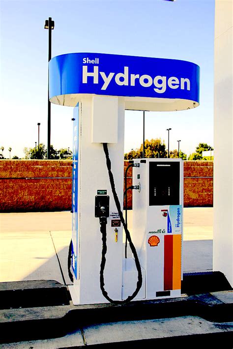 Honda Partners Up with GM to Accelerate Hydrogen Research - webBikeWorld