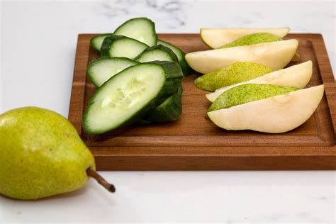 Pear And Cucumber Slices