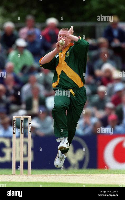 LANCE KLUSENER SOUTH AFRICA & NATAL 11 May 1999 Stock Photo - Alamy