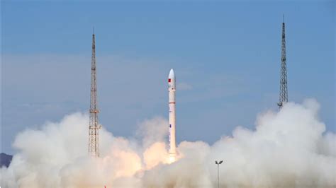 China S Commercial CERES 1 Rocket Launches 3 Satellites