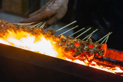 Indonesian Street Food: Local Flavors You Can't Miss