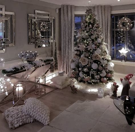 Cozy Christmas Room Decor Ideas