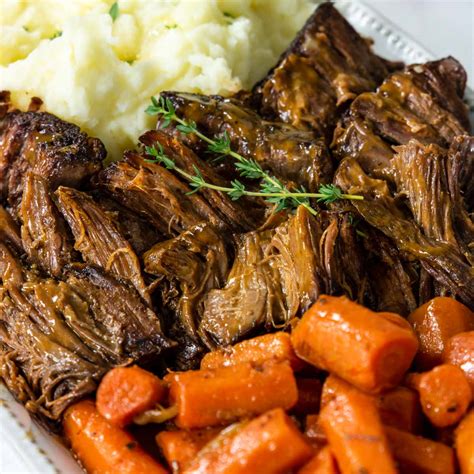 Beef Pot Roast With Gravy Ultimate Guide Mom S Dinner