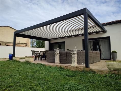 PERGOLA BIOCLIMATIQUE POSEE EN MAI 2022 AVEC STORE VERTICALE 11 BR