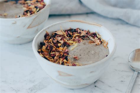 Ultimate Banana Smoothie Bowl Recipe Eatwell Magazine