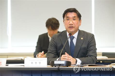 국가과학기술자문회의 심의회의 운영위원회 주재하는 주영창 본부장 연합뉴스