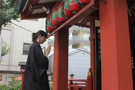 How To Pray At Shinto Shrine Japan City Tour