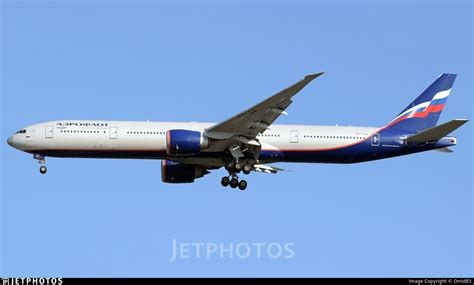 RA-73144 | Boeing 777-3M0ER | Aeroflot | Omid83 | JetPhotos