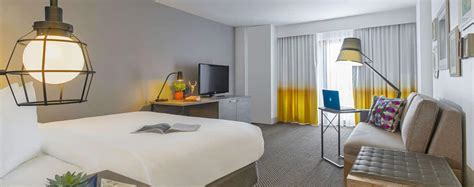 DoubleTree Austin, Austin - HotelTonight
