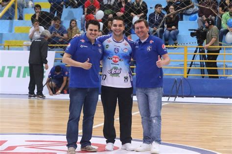 Foz Cataratas Vence E Chega Ao G Da Liga Nacional De Futsal Lnf