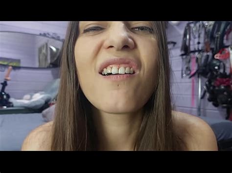 Black Bubble Gum Loud Chewing Asmr XVIDEOS