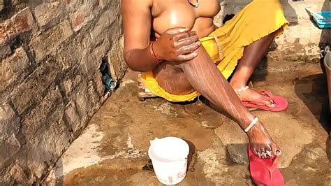 熟女露天風呂 Search XVIDEOS