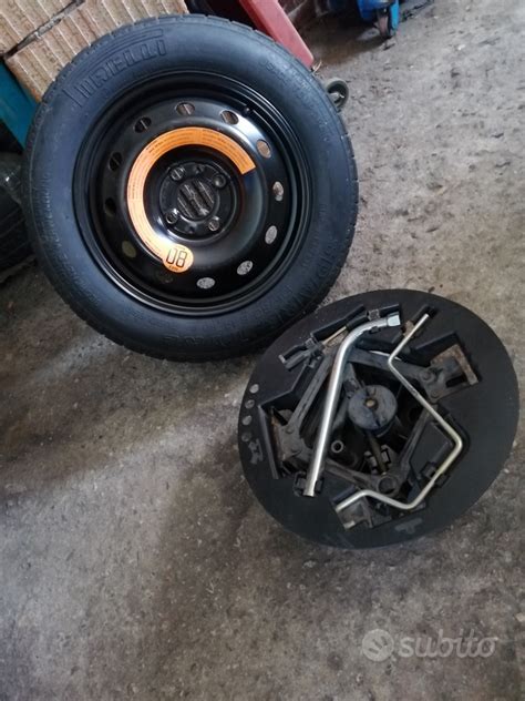 Ruotino di scorta - Accessori Auto In vendita a Potenza