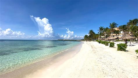 Puerto Aventuras Beaches - 3 Stunning Beaches You Must See