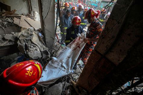 Bangladesh Building Explosion Kills At Least Scores Hurt