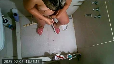 Spying Big Ass Shower ThisVid