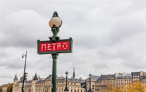 La Justice Valide Le Projet De La Ligne 17 Affiches Parisiennes