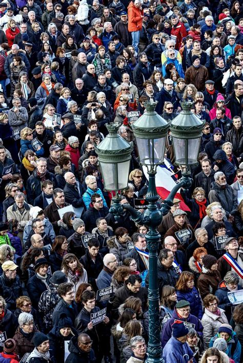 Diaporama Charlie Hebdo Les Images Du Rassemblement à Annecy