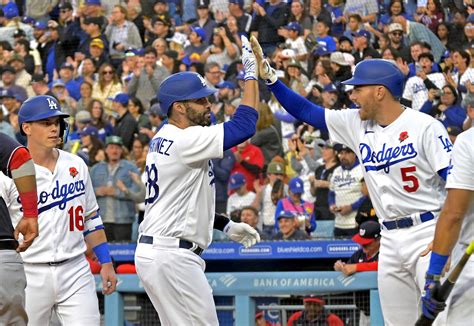 Dodgers News Jd Martinez Feels Potent La Lineup Eases Pressure For