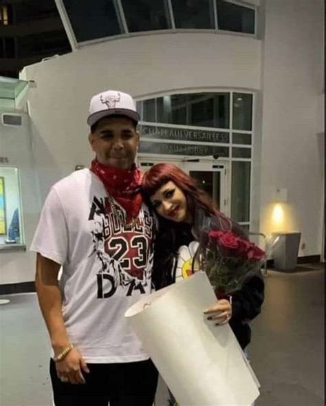 Cazzu Y El Fan Que Le Pidi Matrimonio En Miami Matrimonio Nena