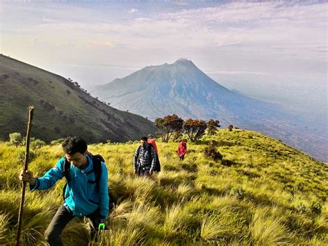 Kumpulan Foto Puncak Merbabu Via Suwanting Wisata