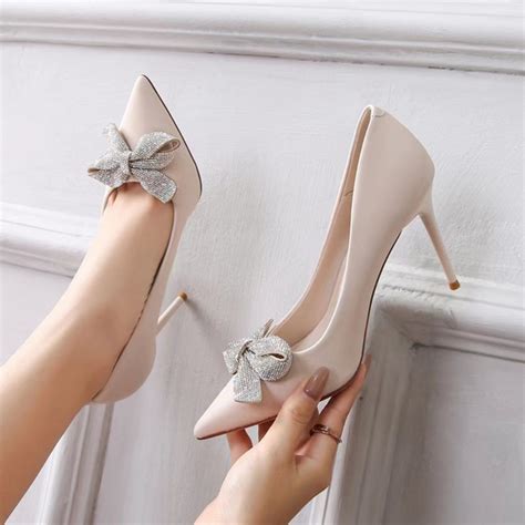 GIÀY CAO GÓT MÃ C CAO P CÓ MÀU ĐEN DA LỘN KEM DA TRƠN HOT HIT Shopee Việt Nam