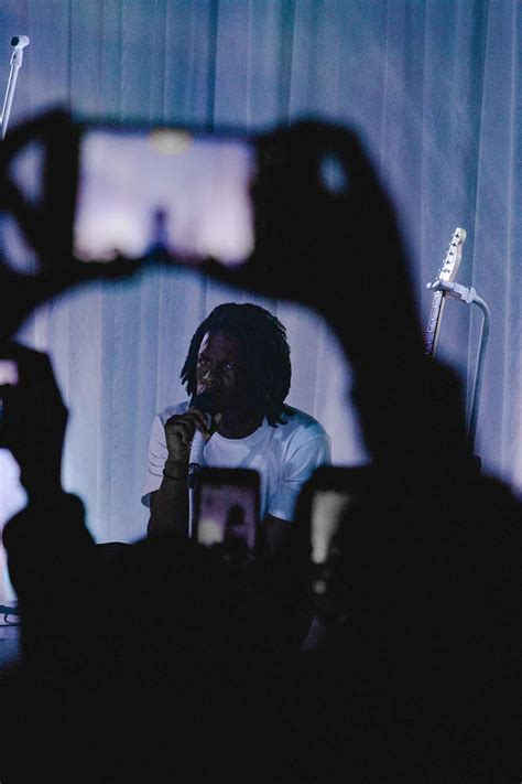 Sold Out Daniel Caesar Live In Nyc Images