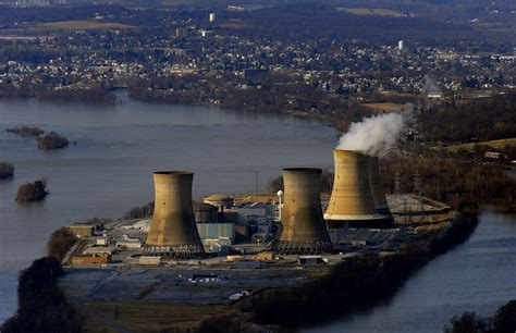 Fdesouche est une revue de presse on Twitter Nucléaire L