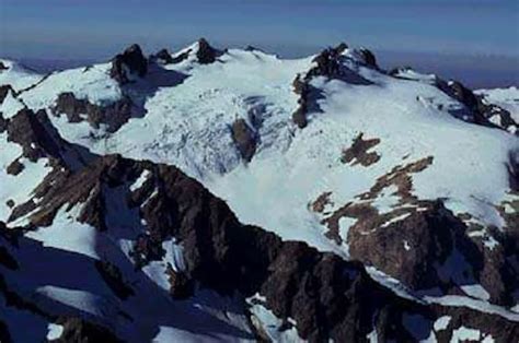 Mount Olympus, Washington, 4 Day Guided Ascent. 4-day trip. AMGA guide