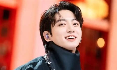 Bts Jungkook Becomes 1st Korean To Top Spotify Global Songs List For 4