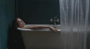 LES MOUVEMENTS DE L EAU NUDE SCENES AZNude