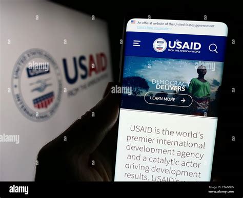 Usaid logo hi-res stock photography and images - Alamy