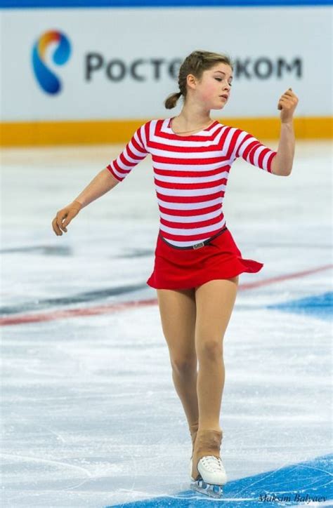 Yulia Lipnitskaya In Stripes Figure Skating Costumes Figure Skating