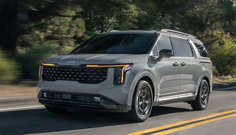 New Kia Carnival minivan will be offered as a hybrid and maintain its ...