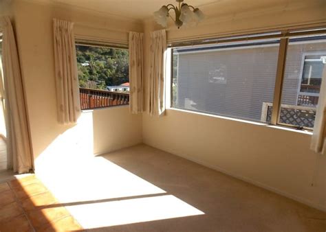 For Rent 102A Parkvale Rd Karori Wellington Wellington Homes Co Nz