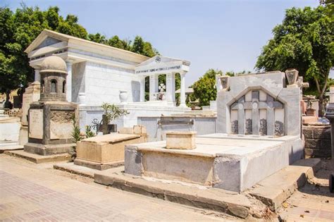 Premium Photo The Old Cemetery In The Coptic Cairo Masr Al Qadima