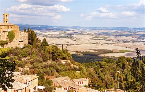 The 7 Best Experiences in the Beautiful Town of Montalcino Italy ...